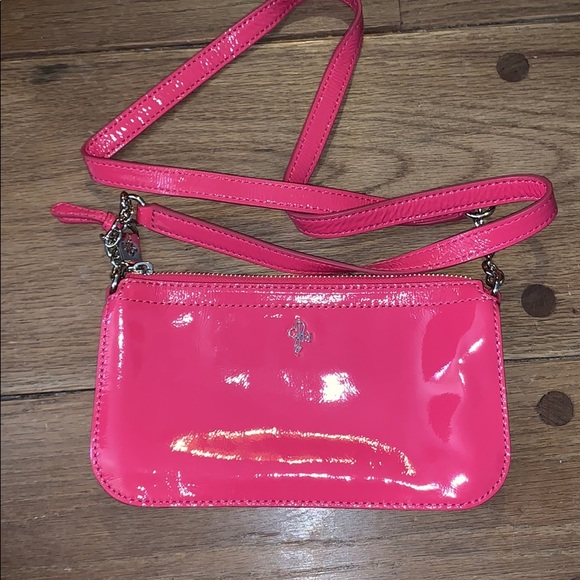 Cole Haan Handbags - Cole Haan small cross body purse Cole Haan Handbags - Cole Haan small cross body purse